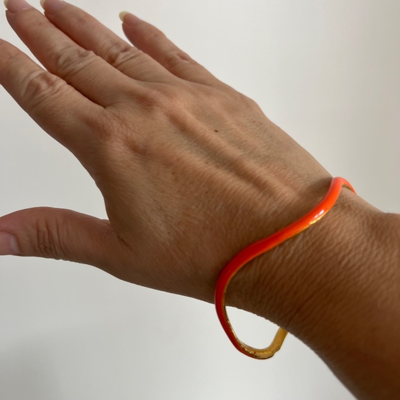 SYLVIA TOLEDANO Flow 22K Gold-Plated & Enamel Bracelet Orange - Picture 3 of 6